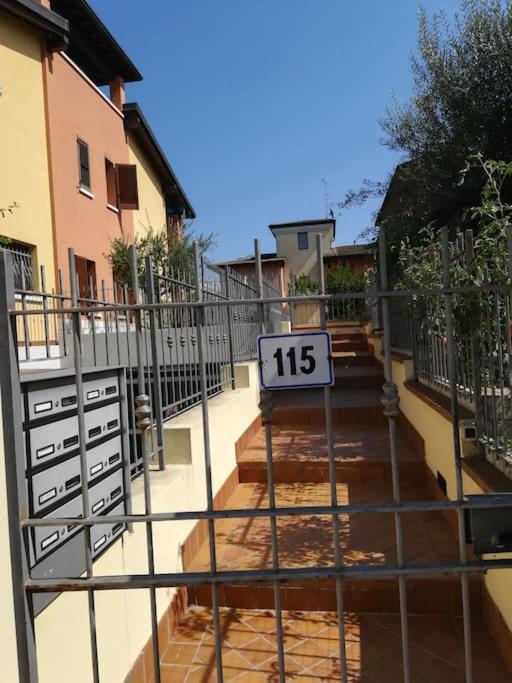 Apartamento Casa Di Michela A Sirmione Con Piscina Exterior foto